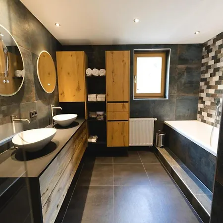شقة Penthouse At 1900 Meters Above Sea Level فنت